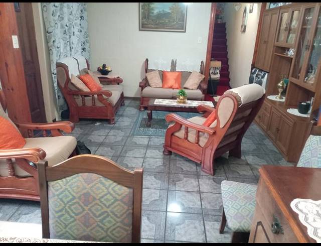 3 BEDROOM HOUSE FOR SALE IN PORTLANDS